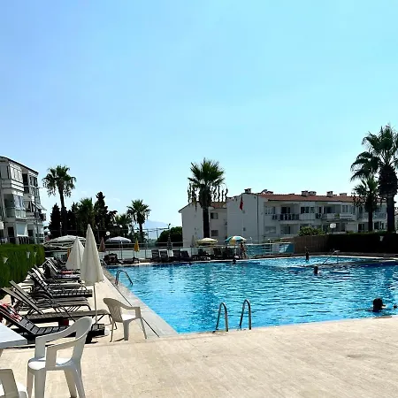 Apartment Daire Deniz Manzarali, Plajli Ve Havuzlu Sitede, Seckin Sitesi,