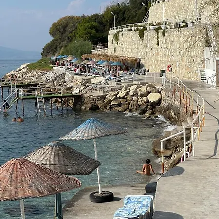 Daire Deniz Manzarali, Plajli Ve Havuzlu Sitede, Seckin Sitesi, *