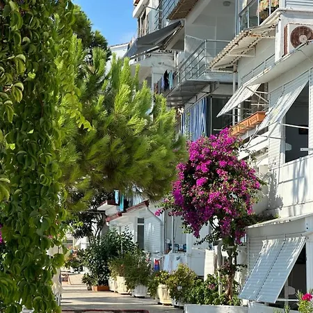 Apartment Daire Deniz Manzarali, Plajli Ve Havuzlu Sitede, Seckin Sitesi,
