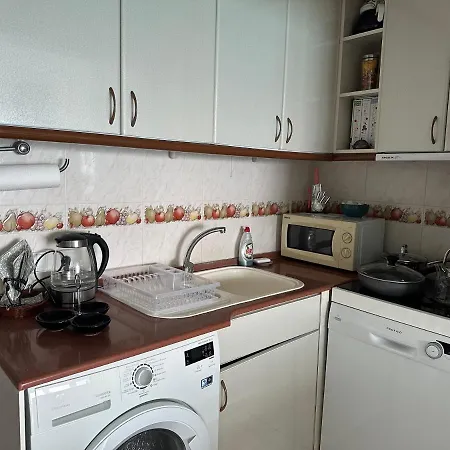 Daire Deniz Manzarali, Plajli Ve Havuzlu Sitede, Seckin Sitesi, *
